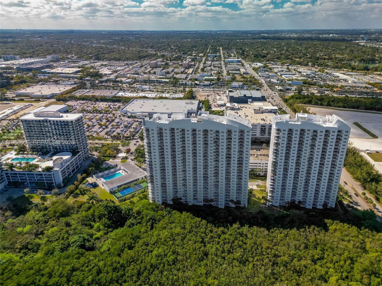 14951 Royal Oaks Ln # 701, North Miami FL 33181 — 35