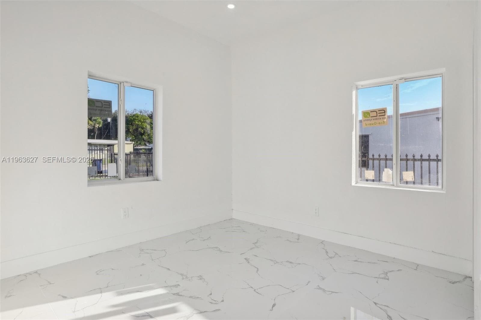 2360 Rutland St, Opa-Locka FL 33054 — 27