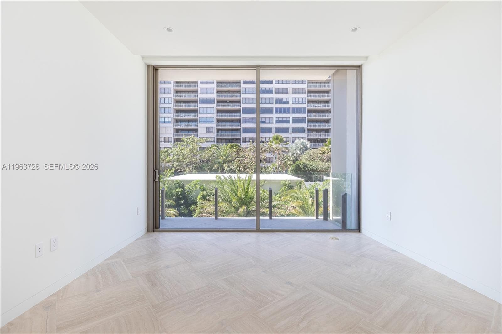 5 Grove Isle Dr # M303, Miami FL 33133 — 18