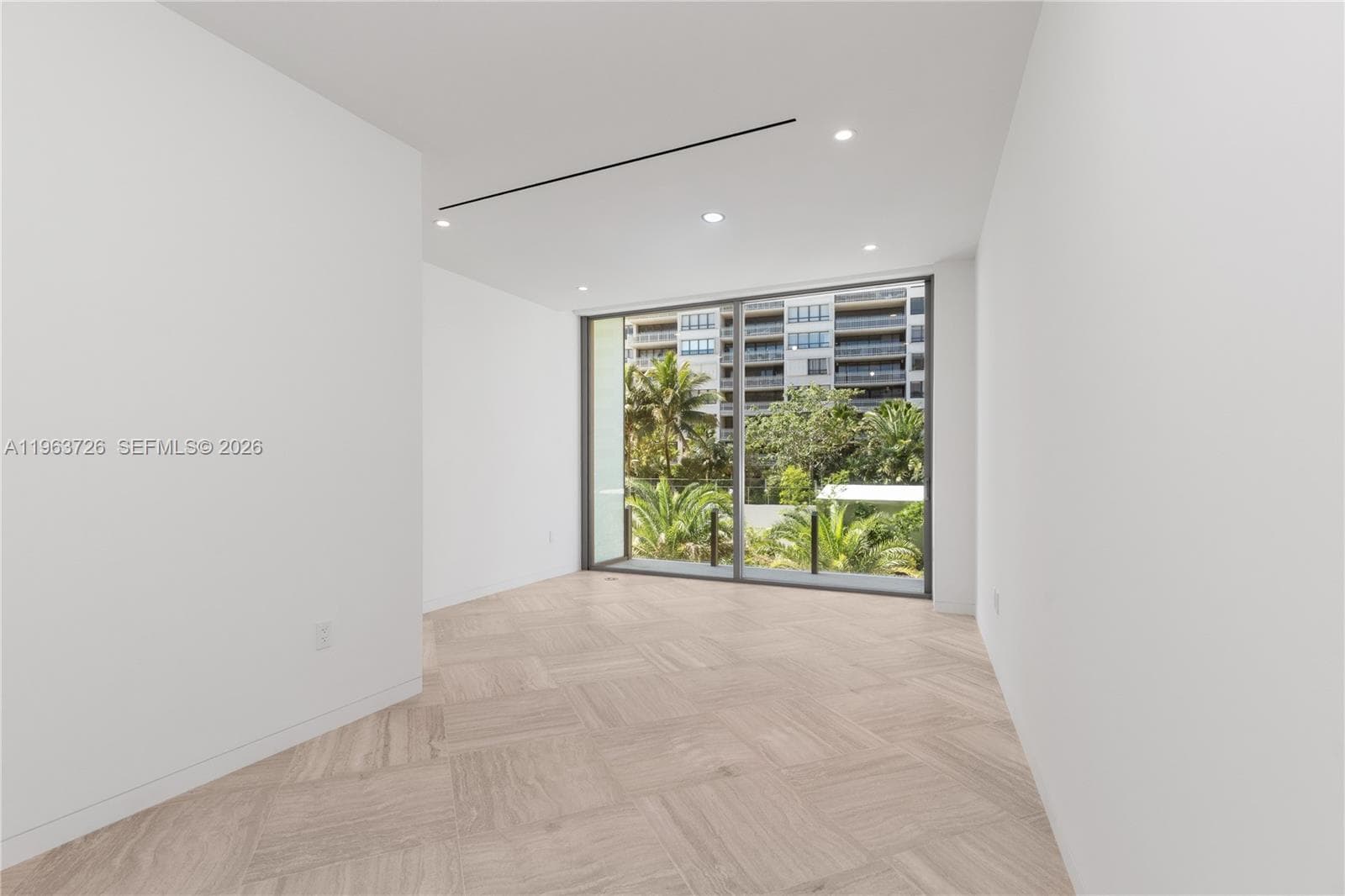 5 Grove Isle Dr # M303, Miami FL 33133 — 15