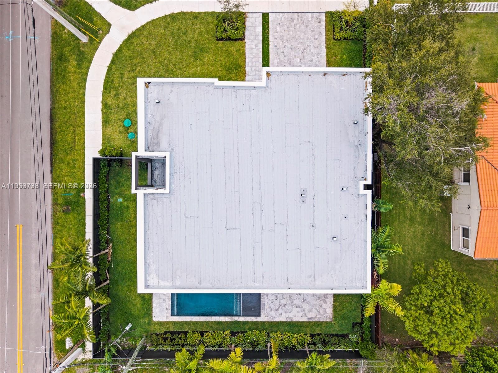 4401 SW 14th St, Miami FL 33134 — 27