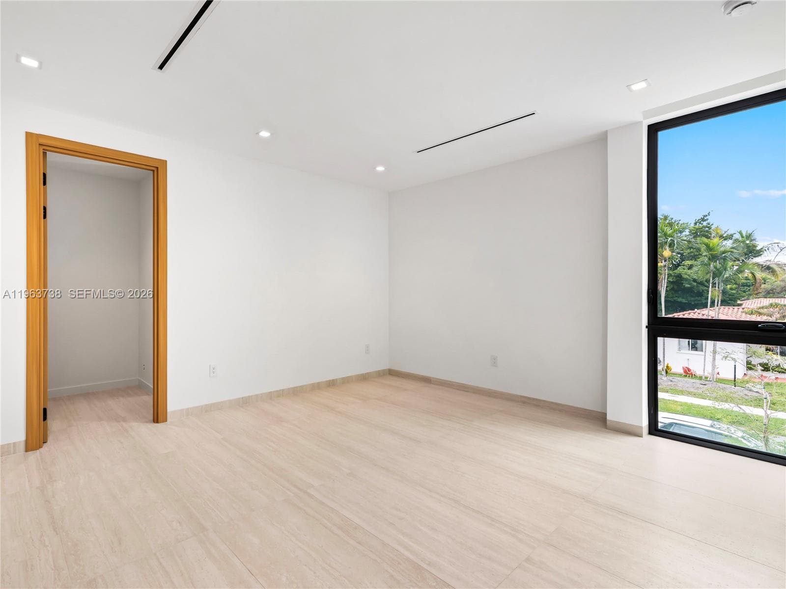 4401 SW 14th St, Miami FL 33134 — 16