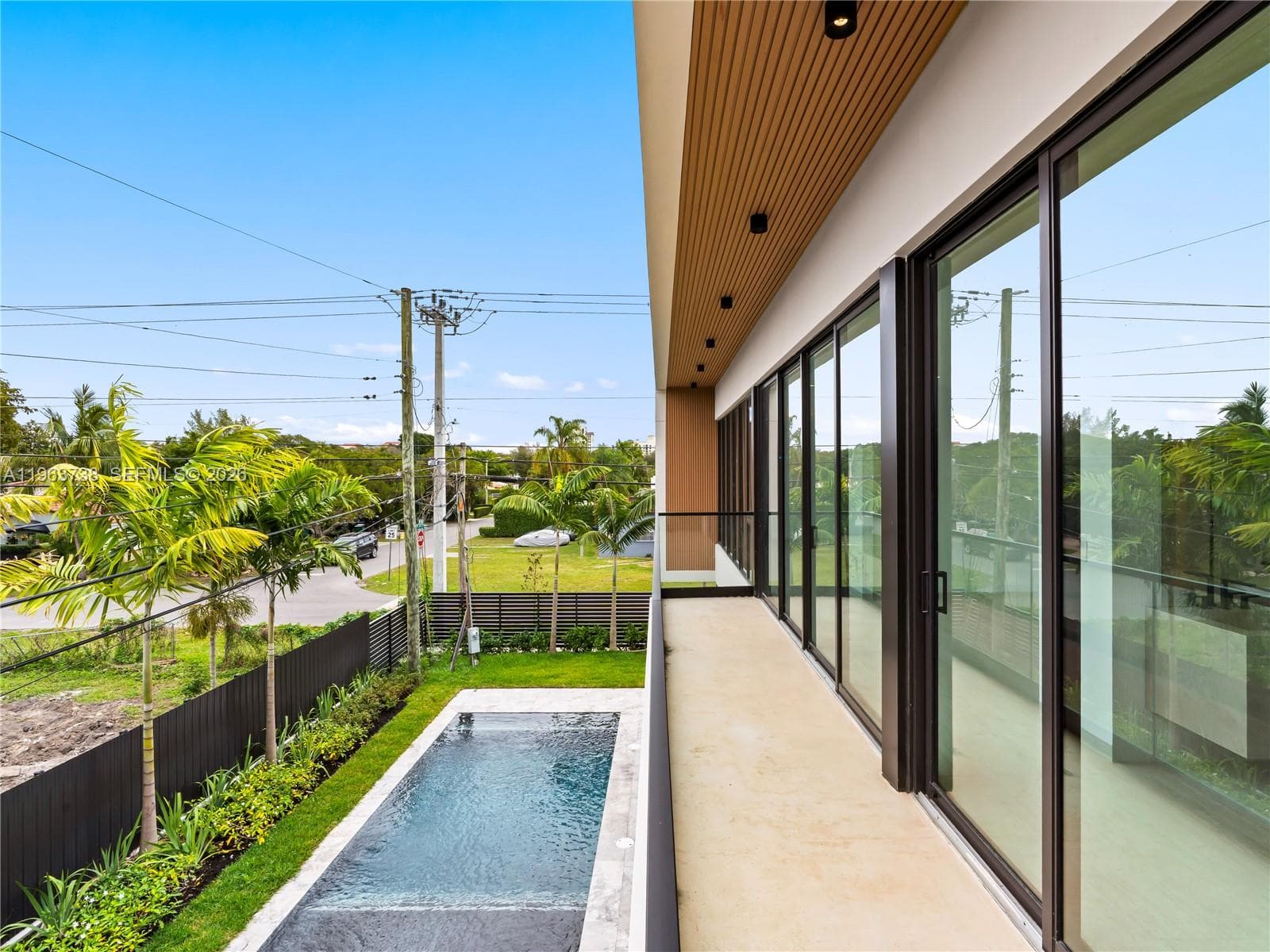 4401 SW 14th St, Miami FL 33134 — 21