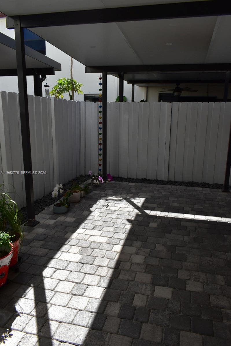 3392 SE 1st St, Homestead FL 33033 — 10