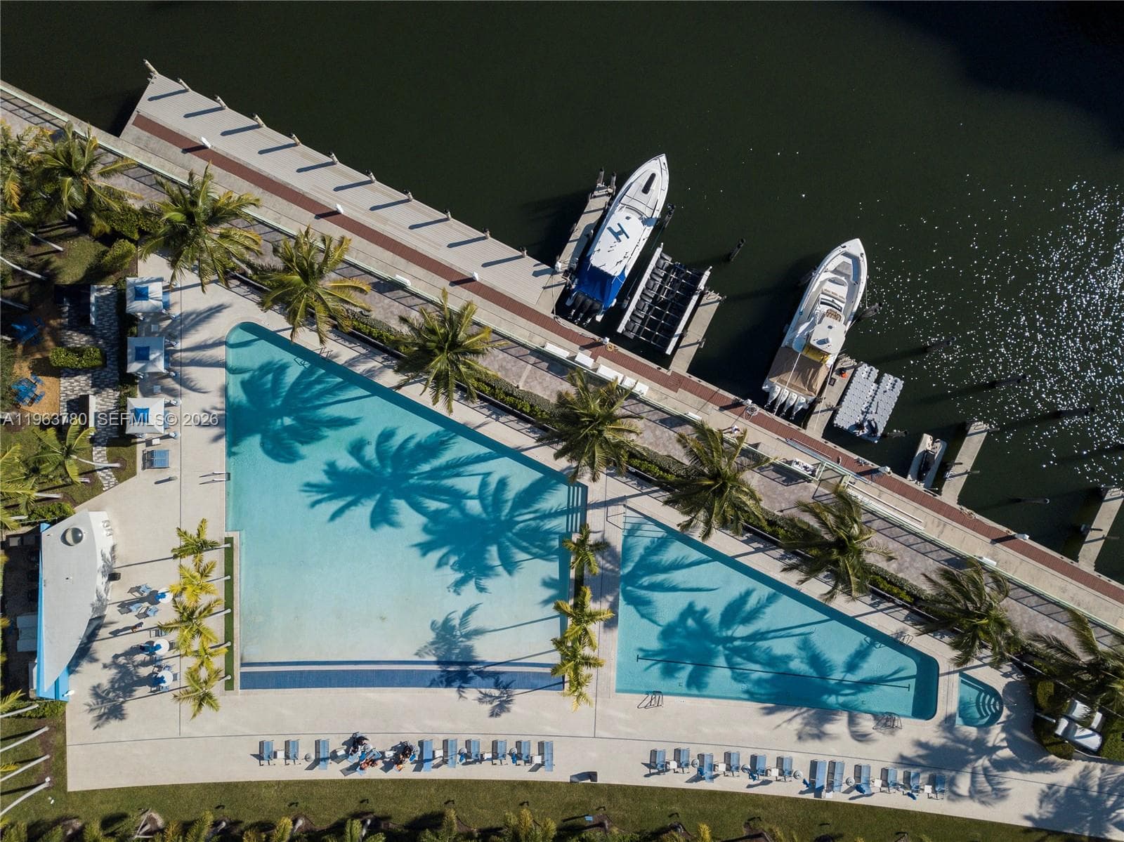 2950 NE 188th St # 349, Aventura FL 33180 — 28