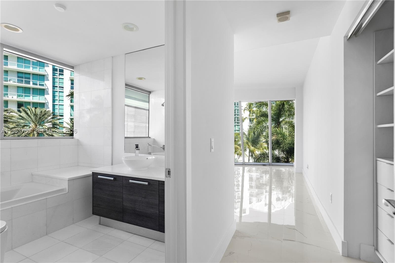 2950 NE 188th St # 349, Aventura FL 33180 — 24