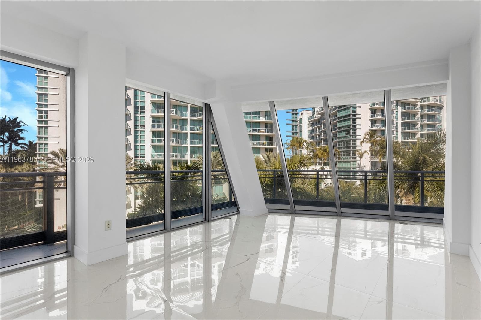 2950 NE 188th St # 349, Aventura FL 33180 — 19