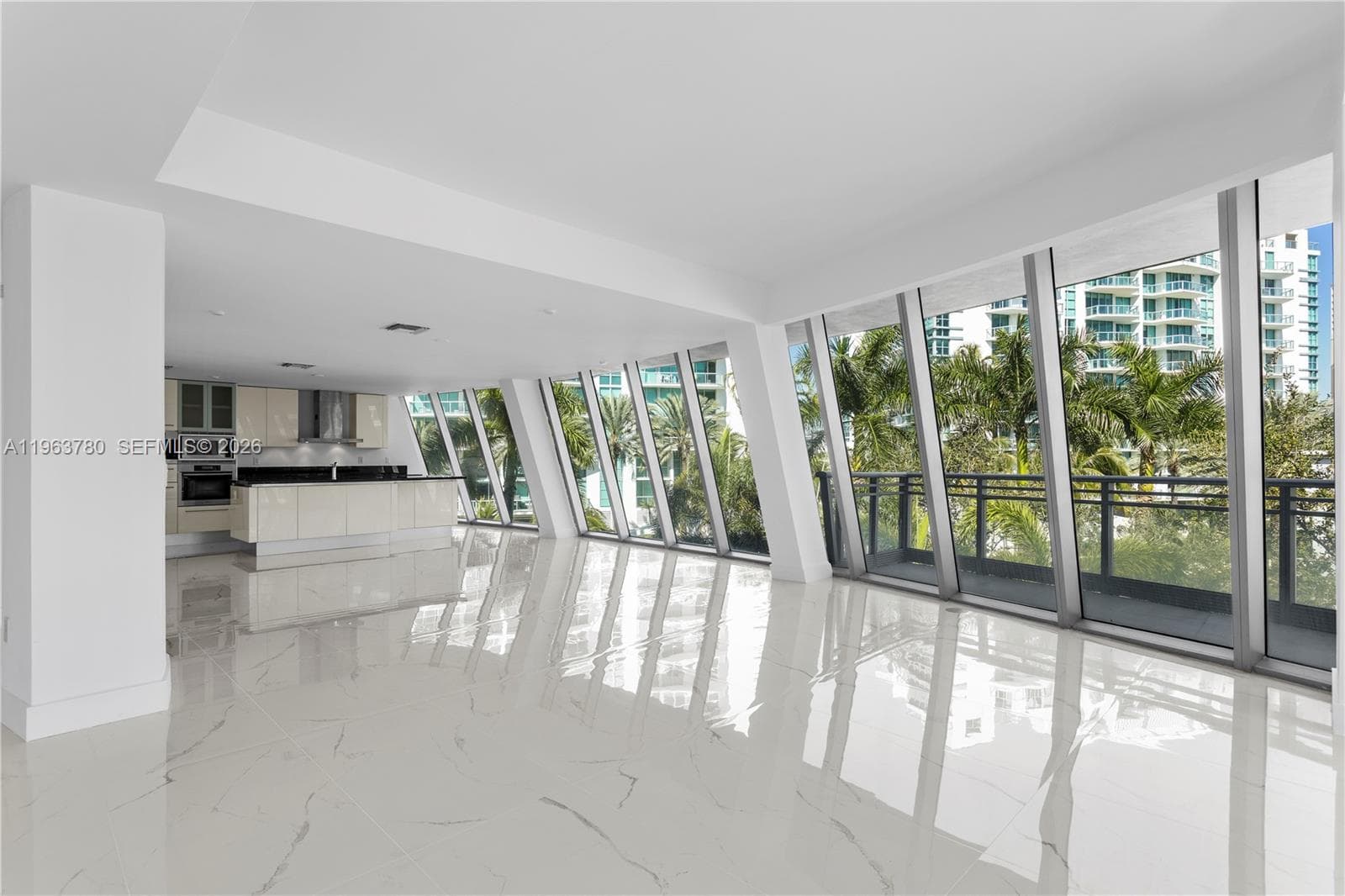 2950 NE 188th St # 349, Aventura FL 33180 — 4