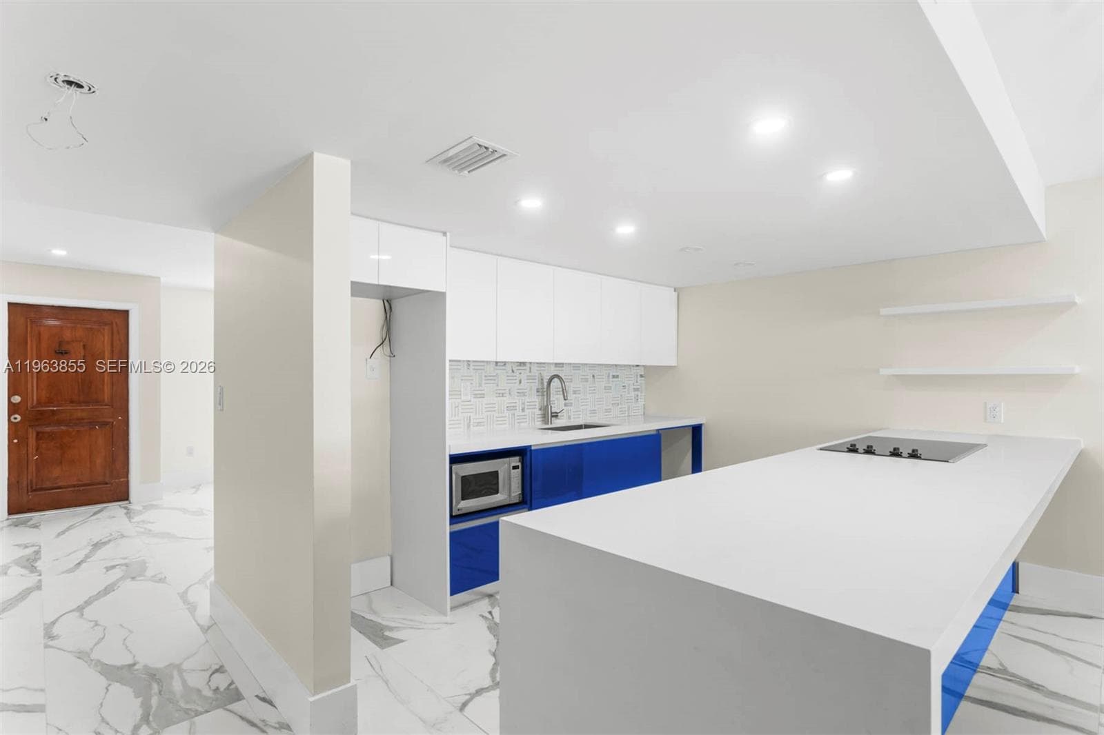 3973 NE 167th St # 12, North Miami Beach FL 33160 — 5