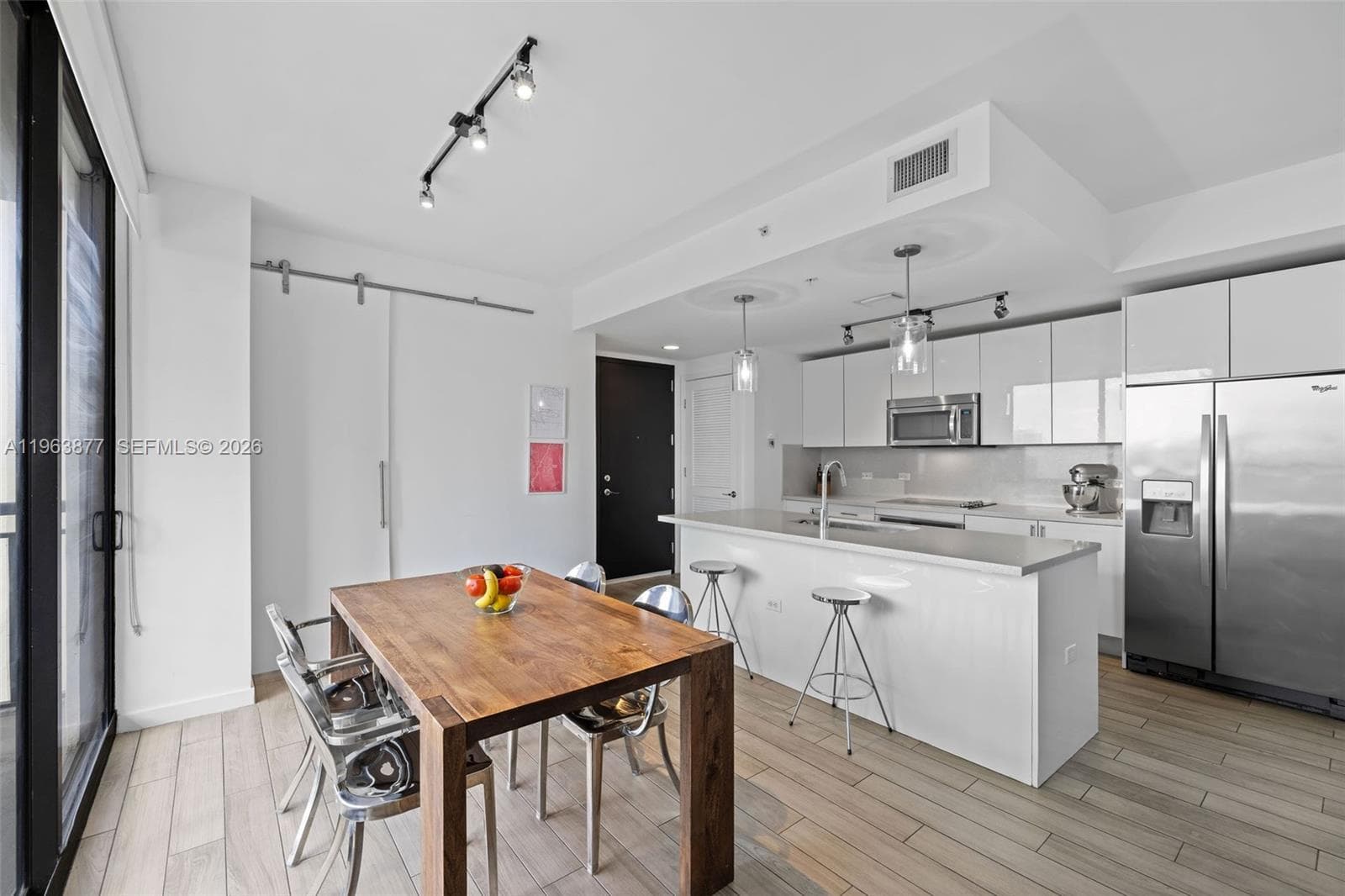 999 SW 1st Ave # 2303, Miami FL 33130 — 9