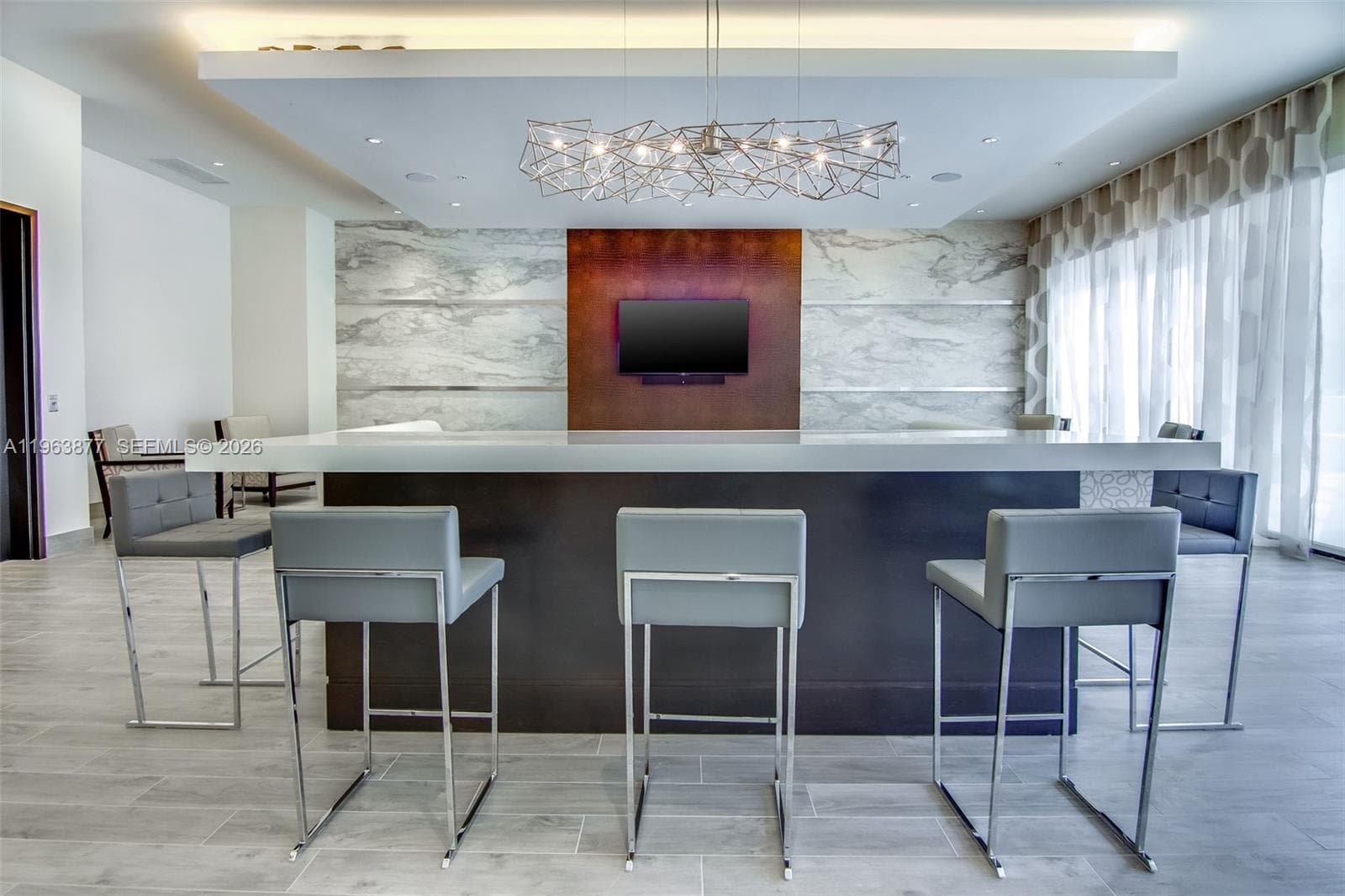 999 SW 1st Ave # 2303, Miami FL 33130 — 33