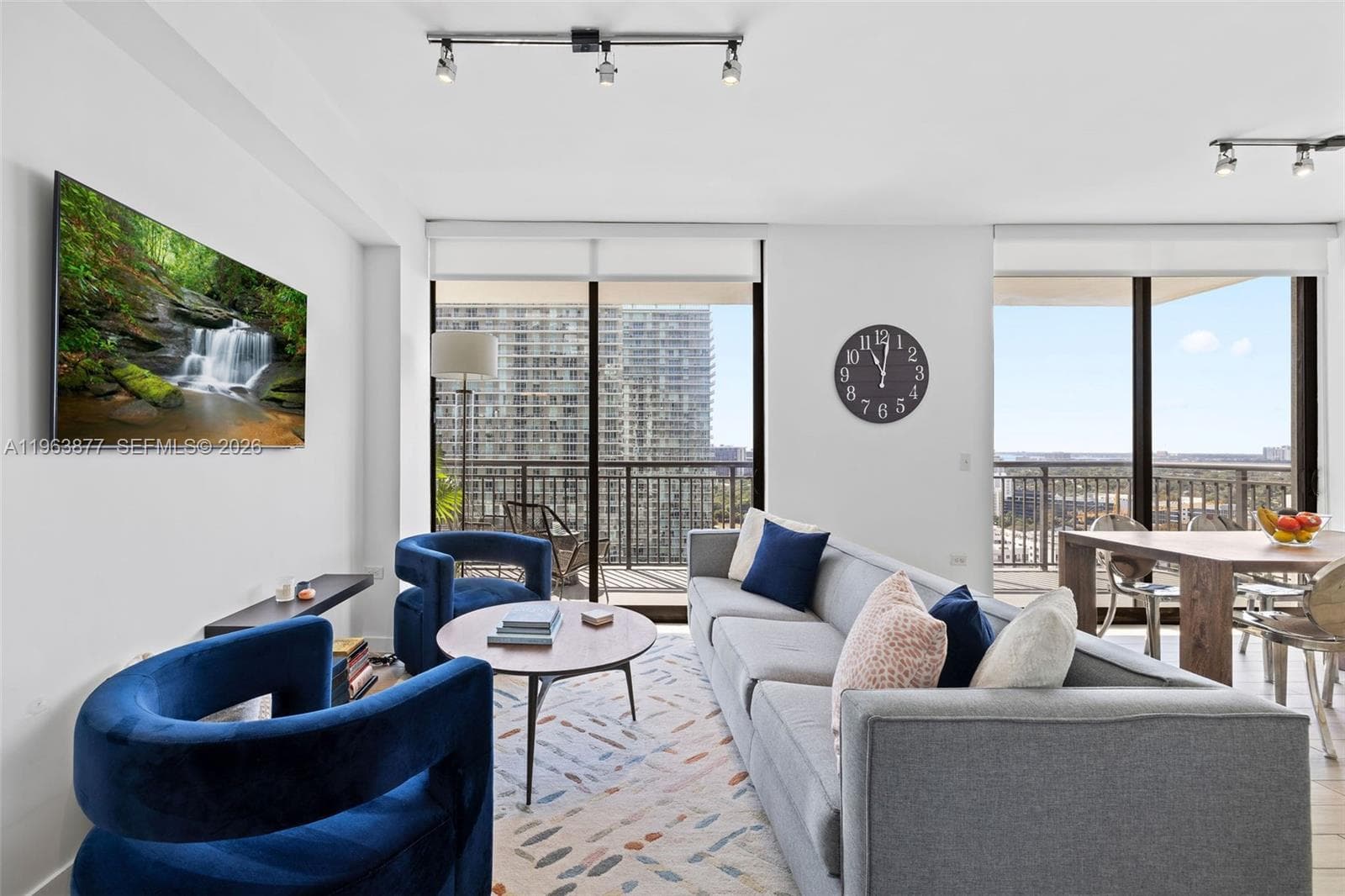 999 SW 1st Ave # 2303, Miami FL 33130 — 11