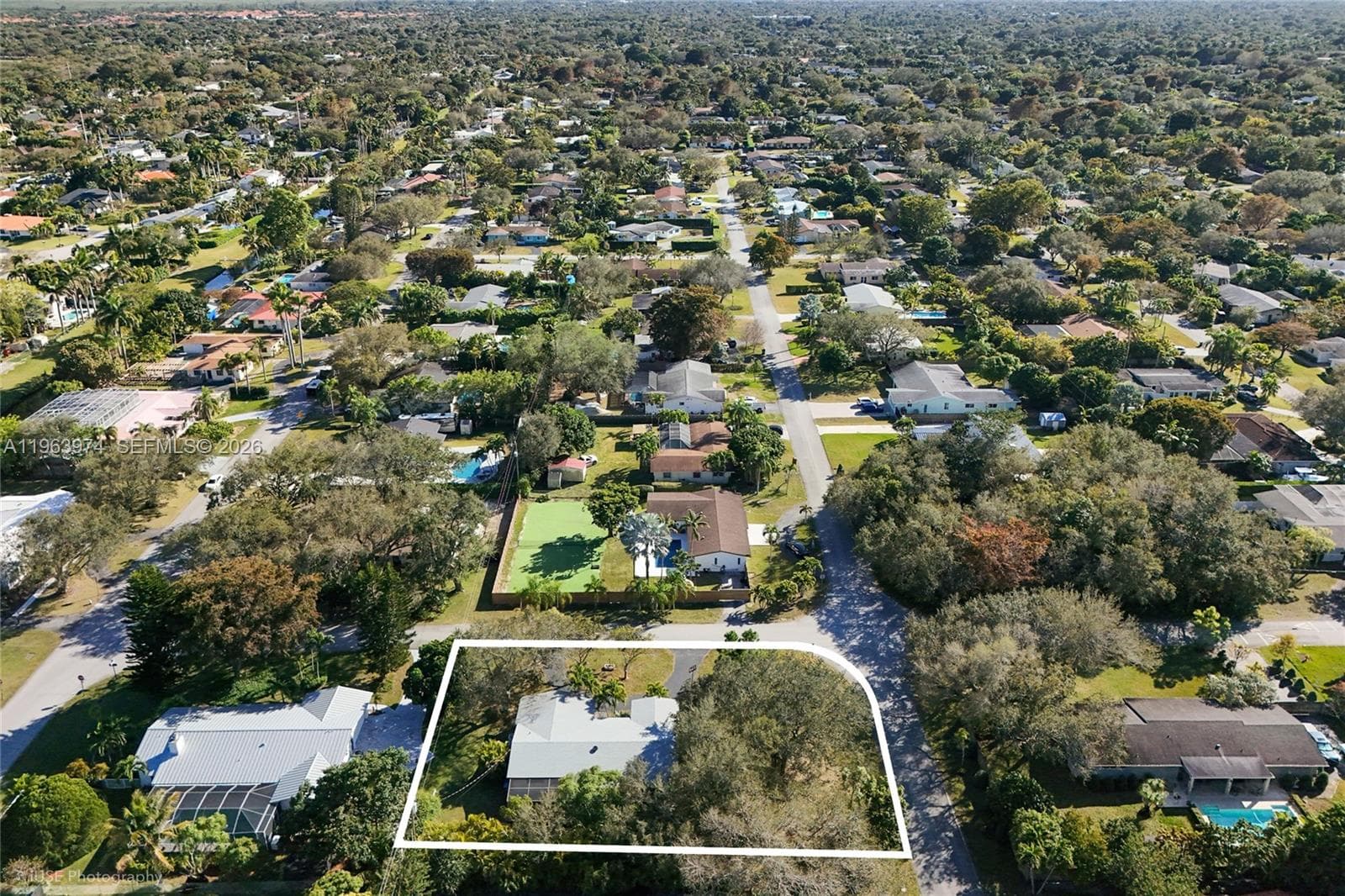 8425 SW 174th St, Palmetto Bay FL 33157 — 24