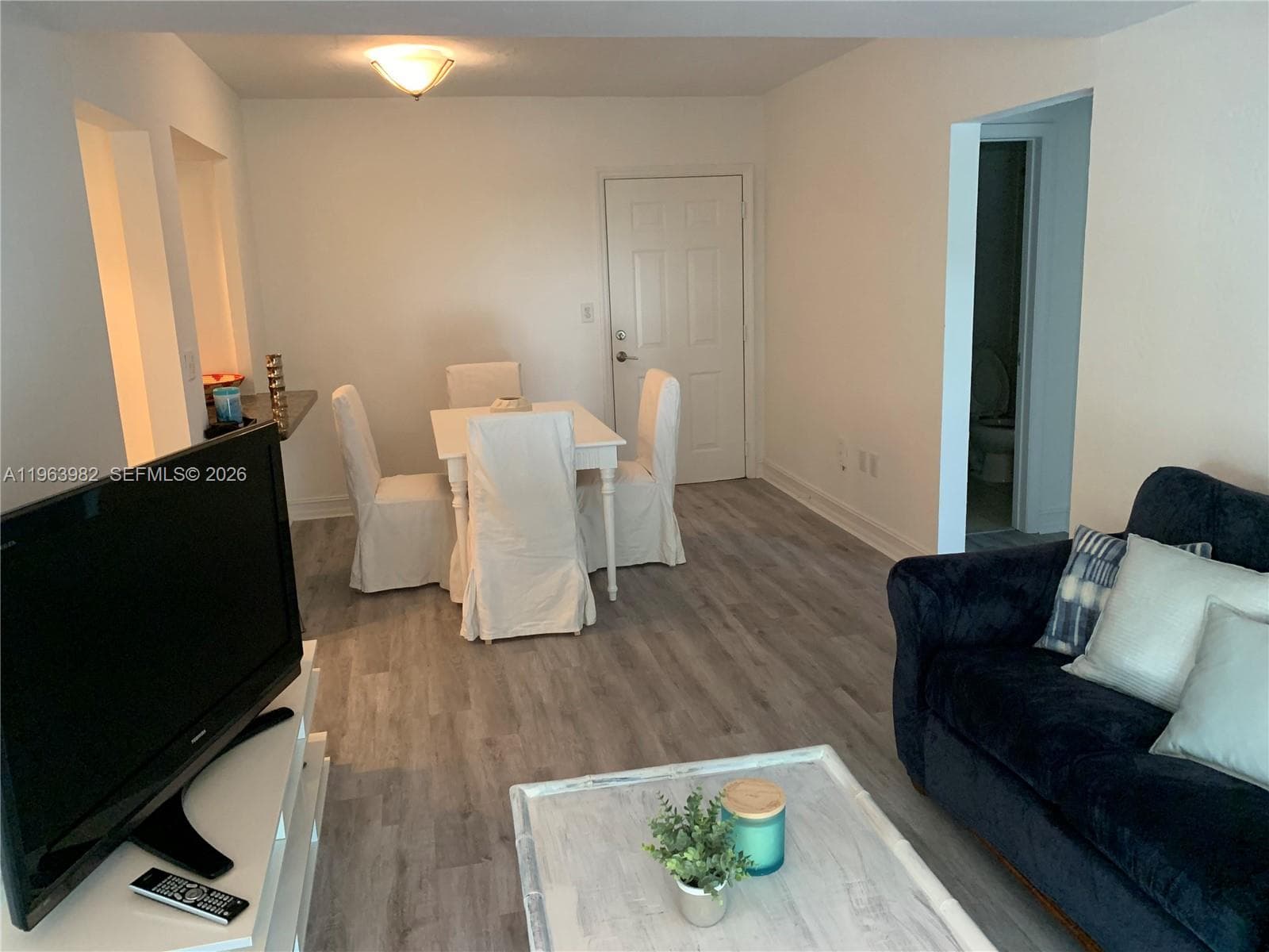 290 Sunrise Dr # 304, Key Biscayne FL 33149 — 3