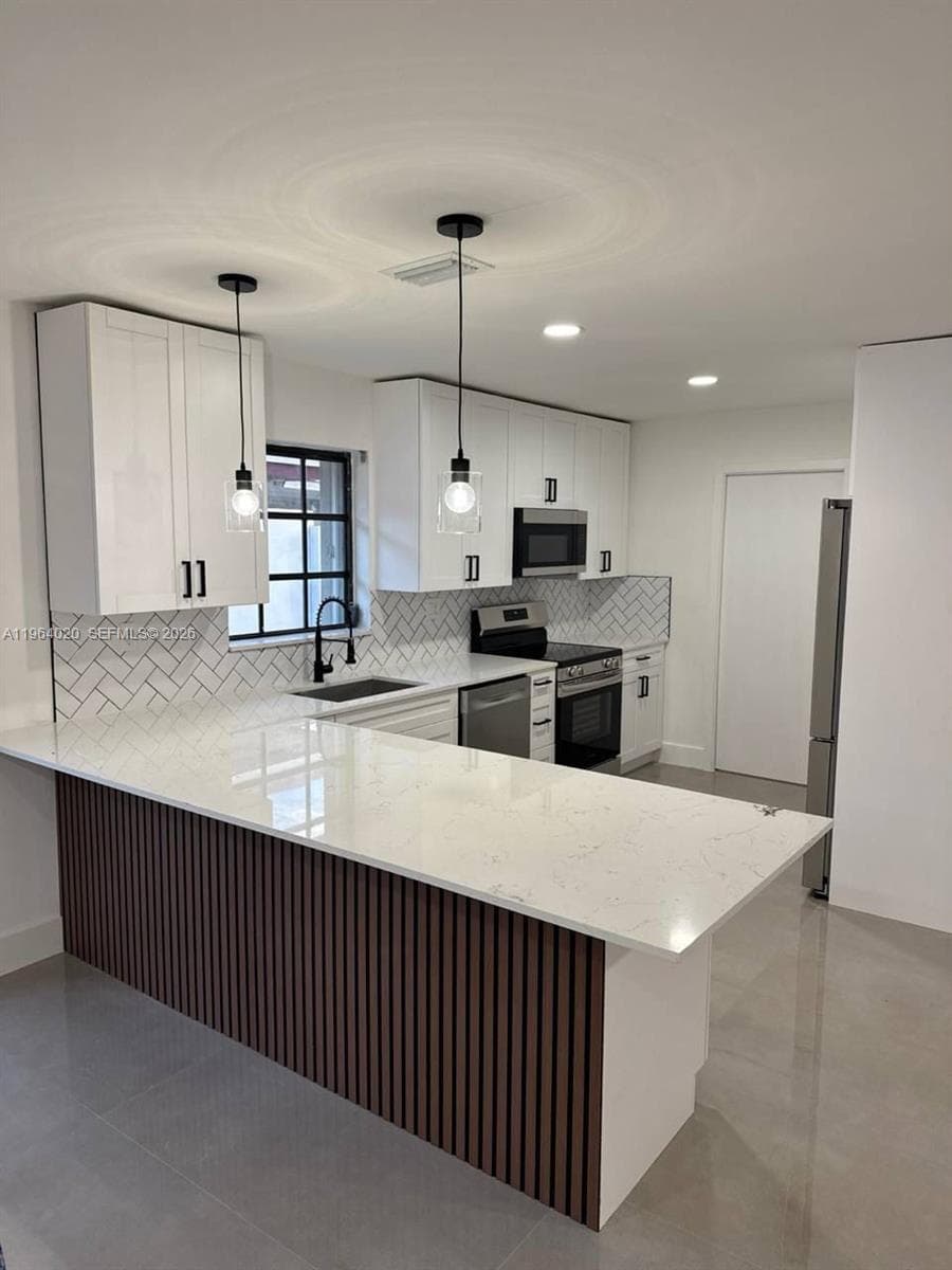 748 NW 133rd Ave, Miami FL 33182 — 3