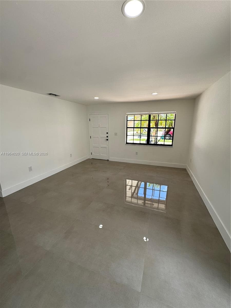 748 NW 133rd Ave, Miami FL 33182 — 24