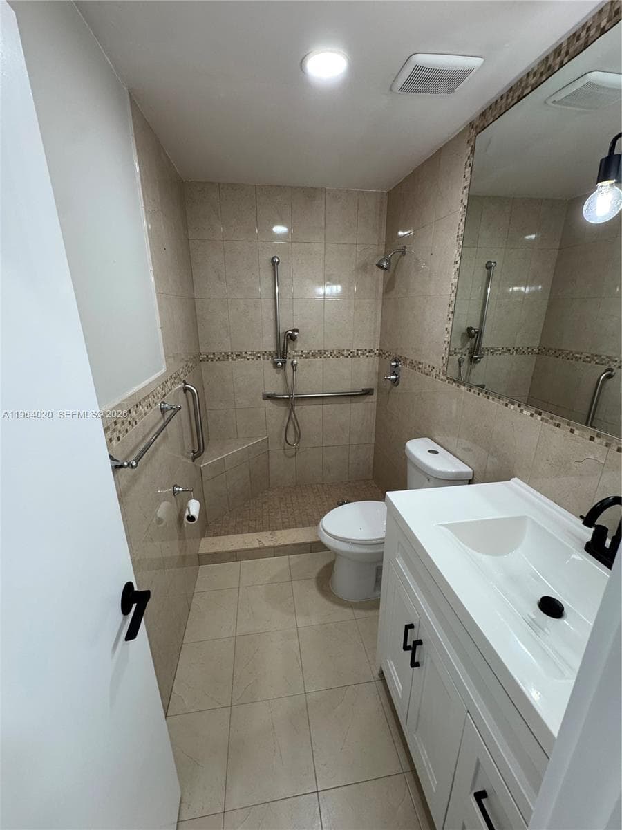 748 NW 133rd Ave, Miami FL 33182 — 34