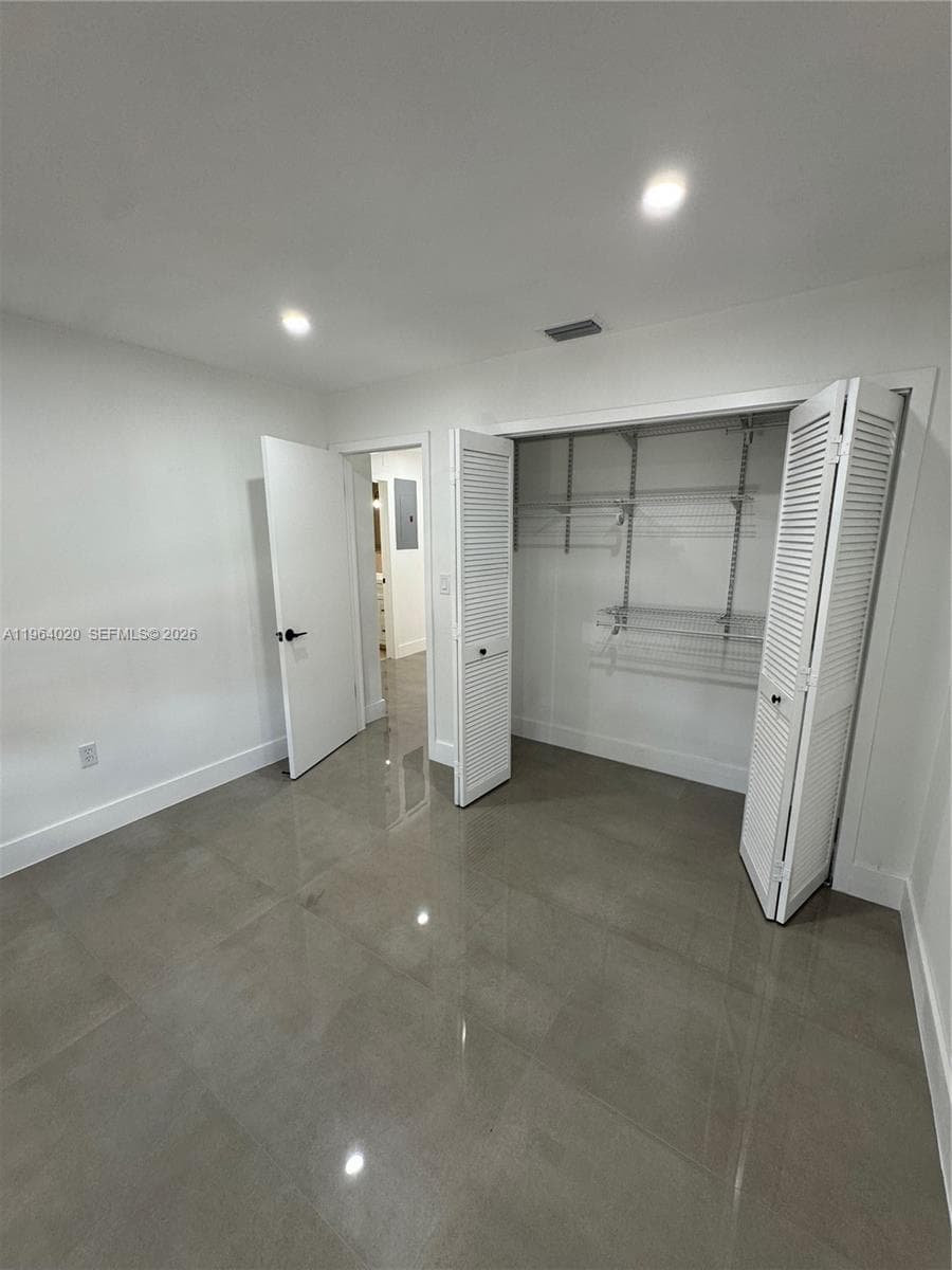 748 NW 133rd Ave, Miami FL 33182 — 40