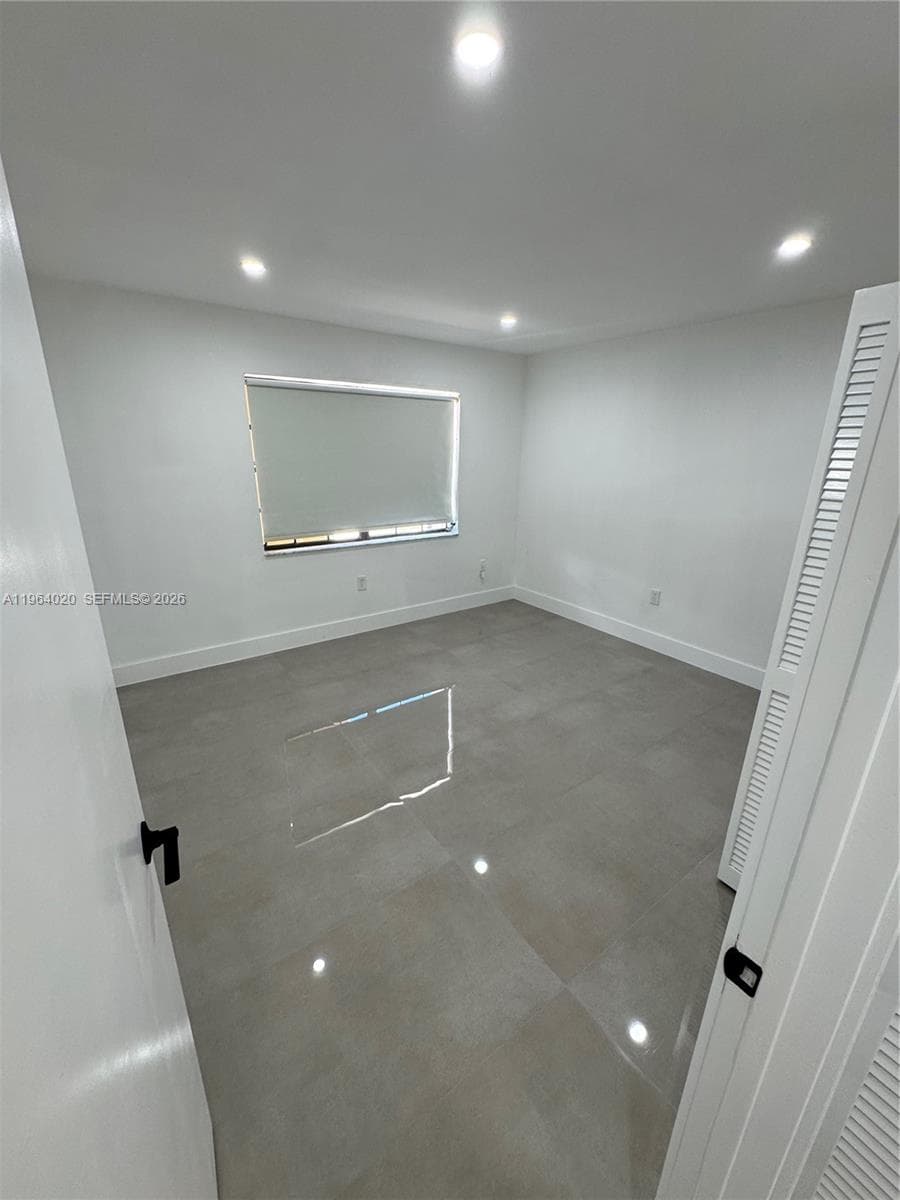 748 NW 133rd Ave, Miami FL 33182 — 35