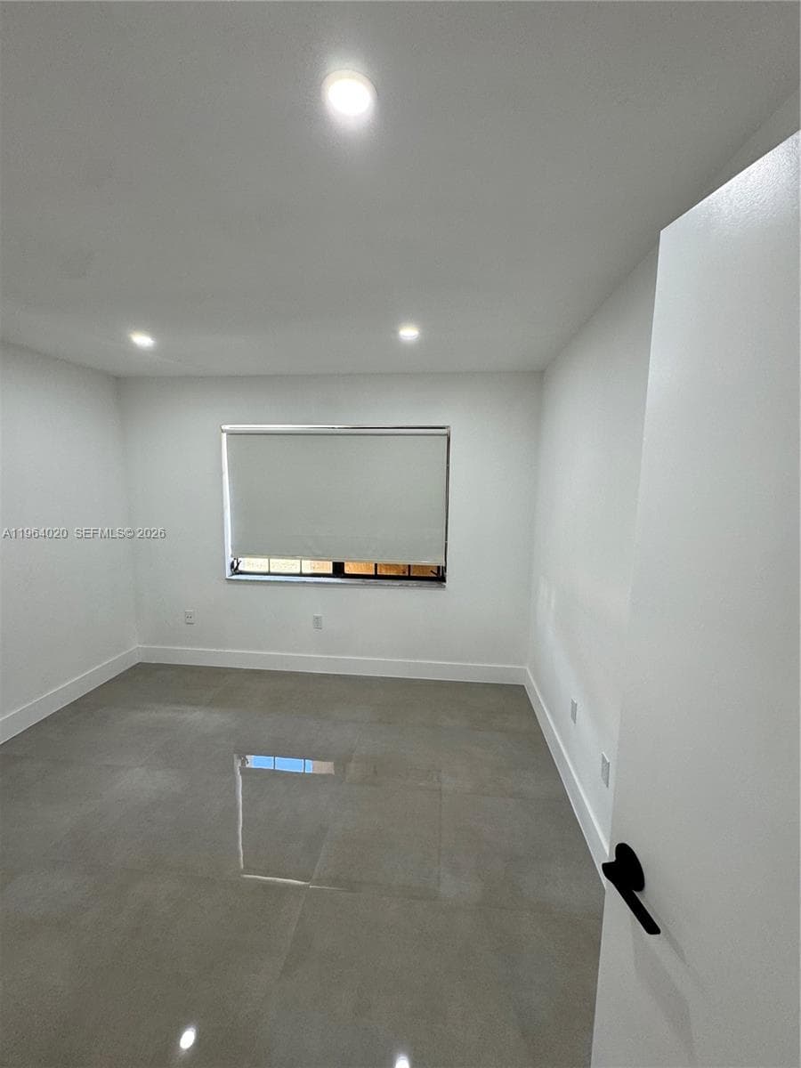 748 NW 133rd Ave, Miami FL 33182 — 39