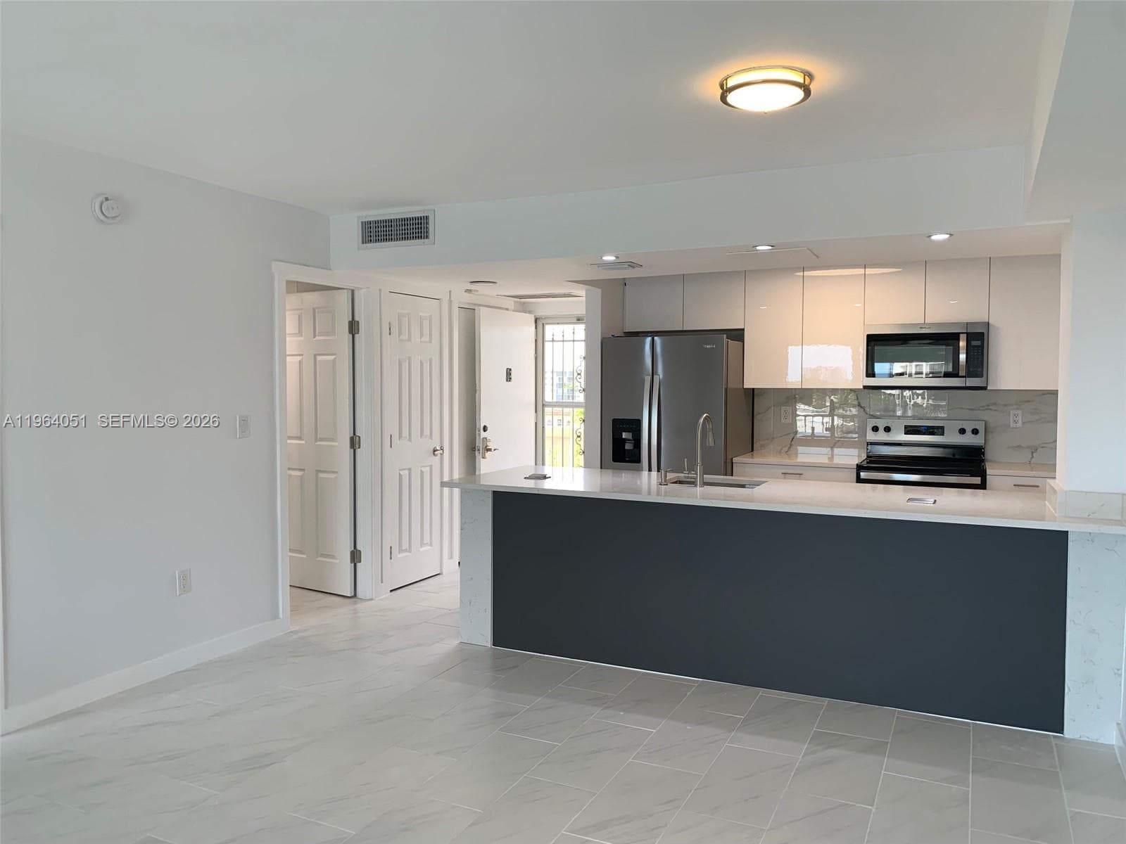 2980 Point East Dr # D508, Aventura FL 33160 — 6