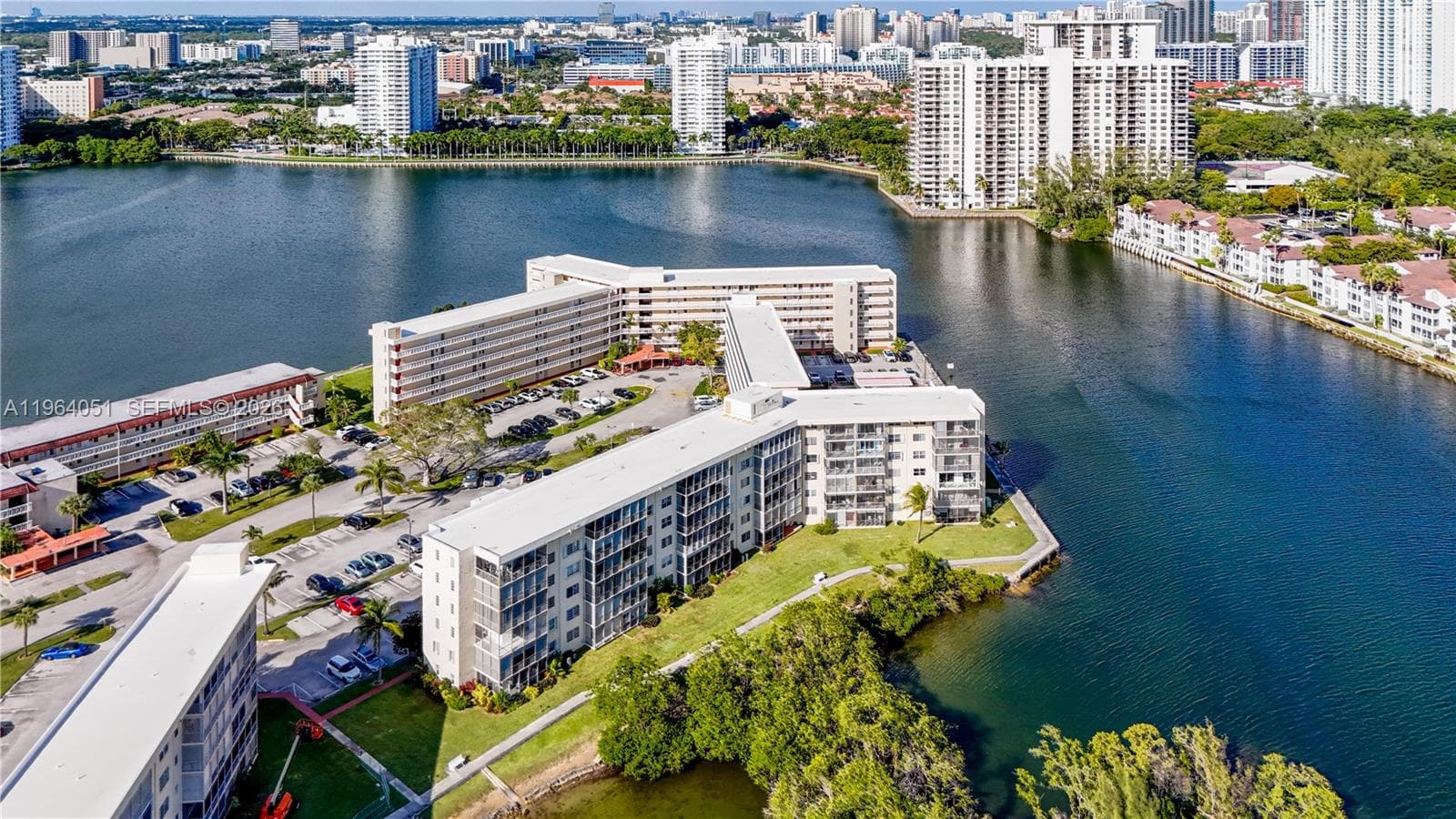 2980 Point East Dr # D508, Aventura FL 33160 — 31