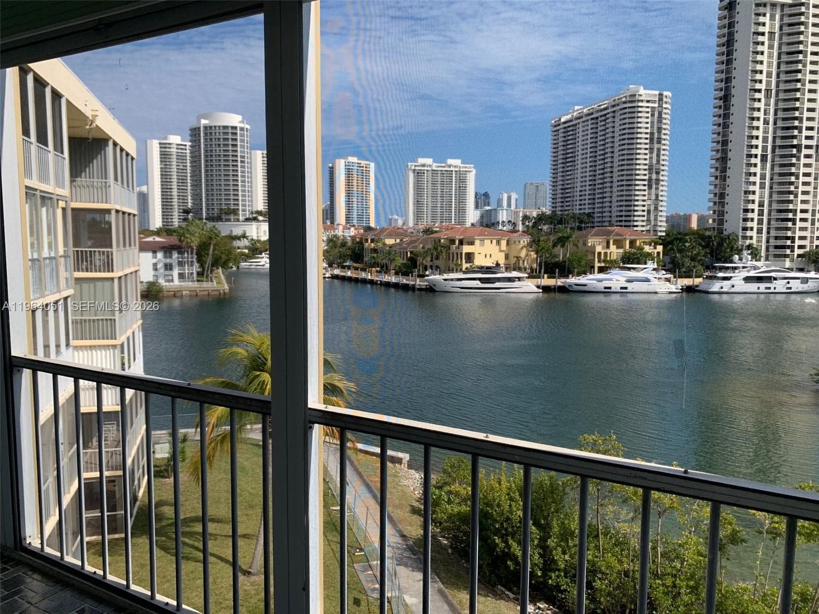 2980 Point East Dr # D508, Aventura FL 33160 — 29