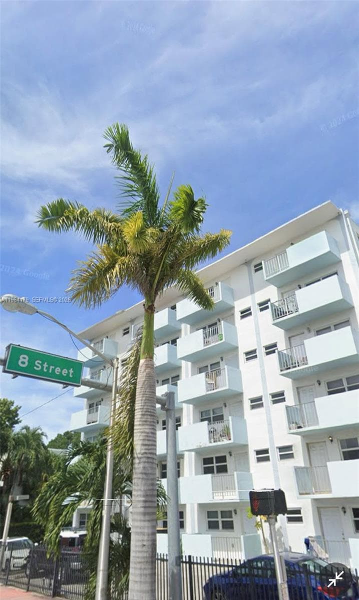 801 Meridian Ave # 3B, Miami Beach FL 33139 — 3