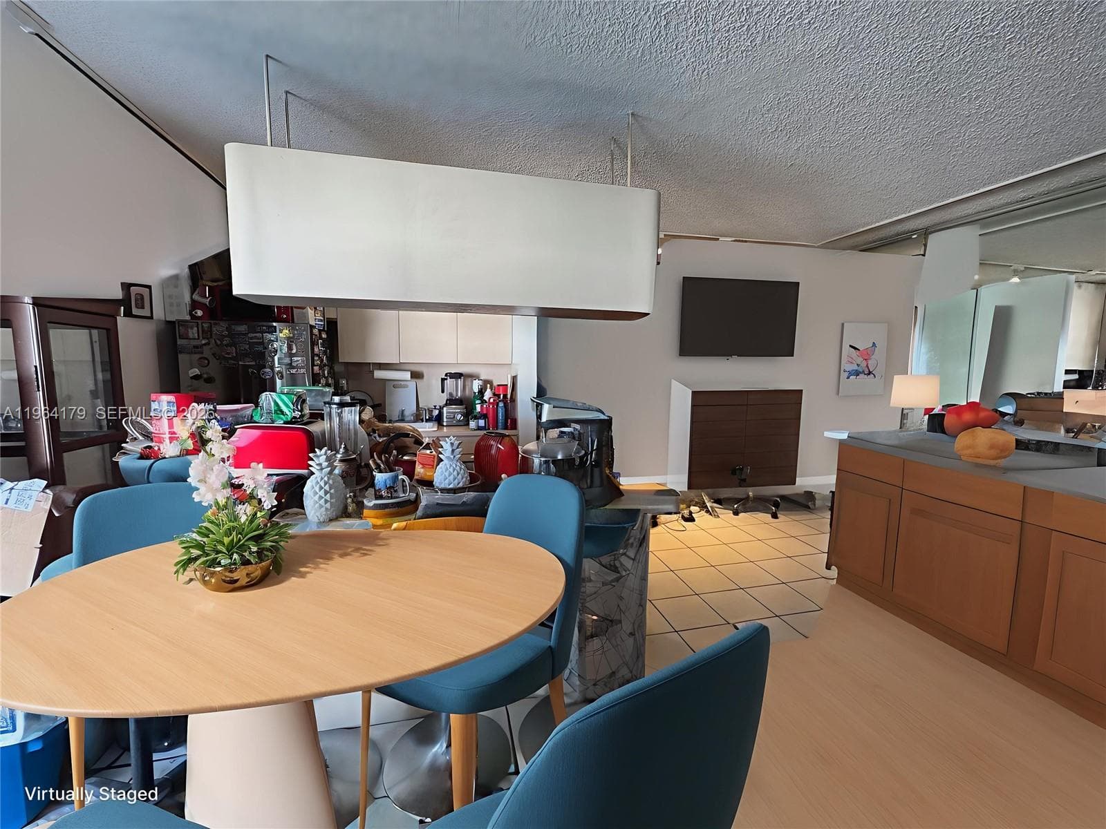 801 Meridian Ave # 3B, Miami Beach FL 33139 — 11