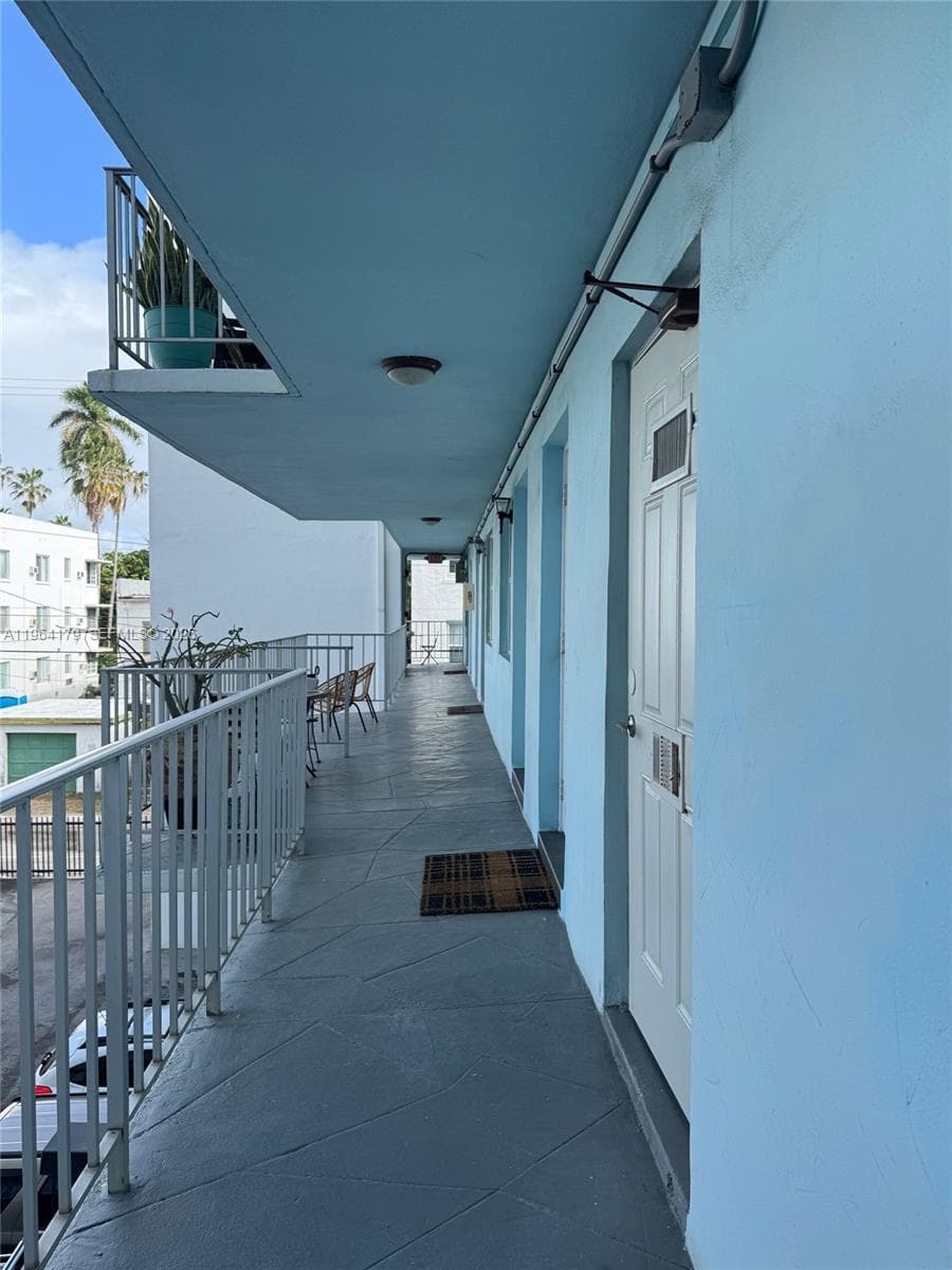 801 Meridian Ave # 3B, Miami Beach FL 33139 — 8