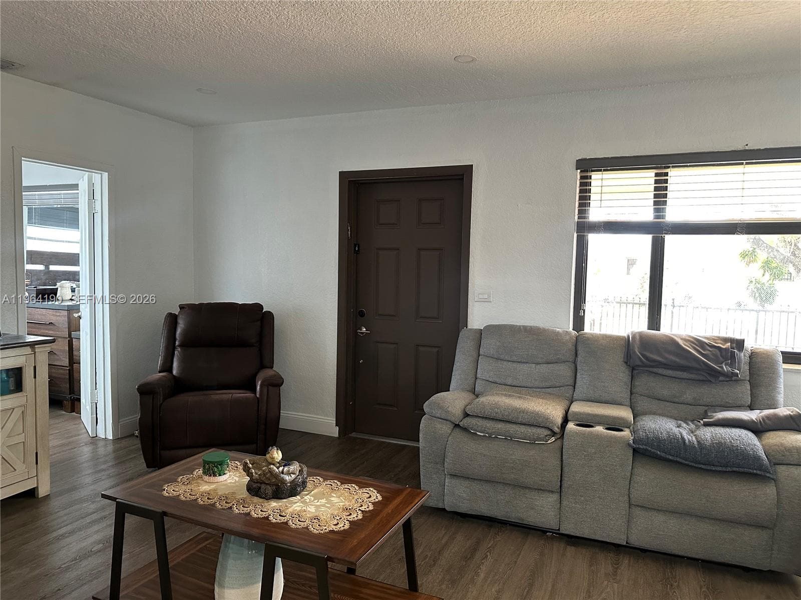 991 E 47th St, Hialeah FL 33013 — 23