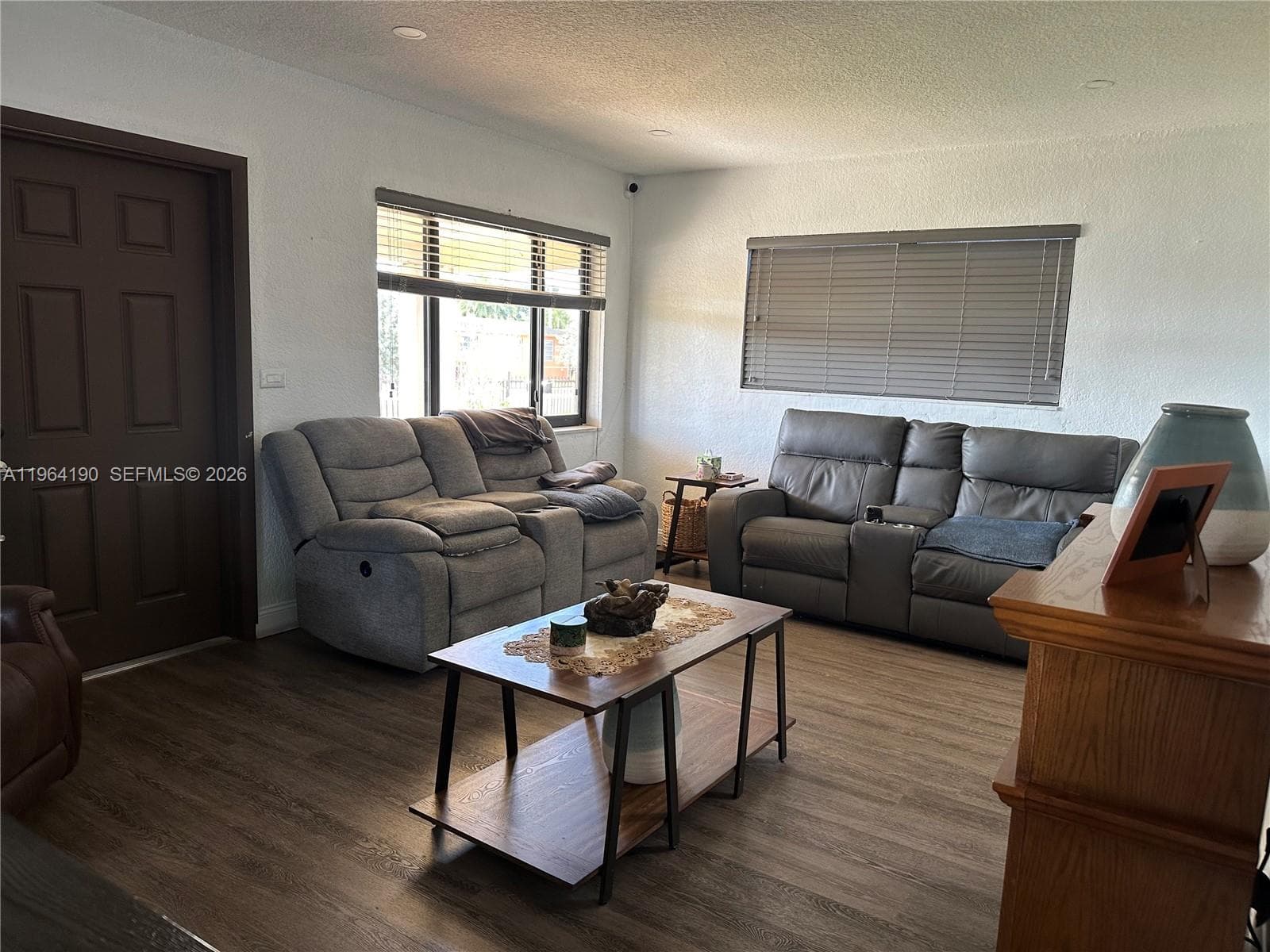 991 E 47th St, Hialeah FL 33013 — 26