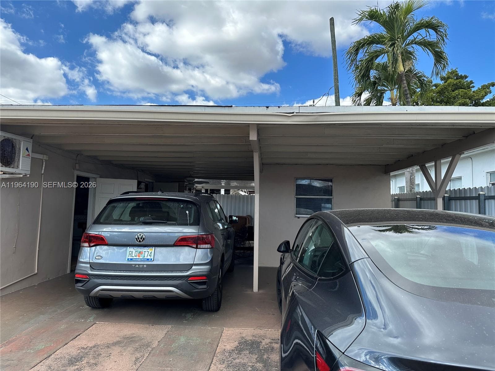 991 E 47th St, Hialeah FL 33013 — 9