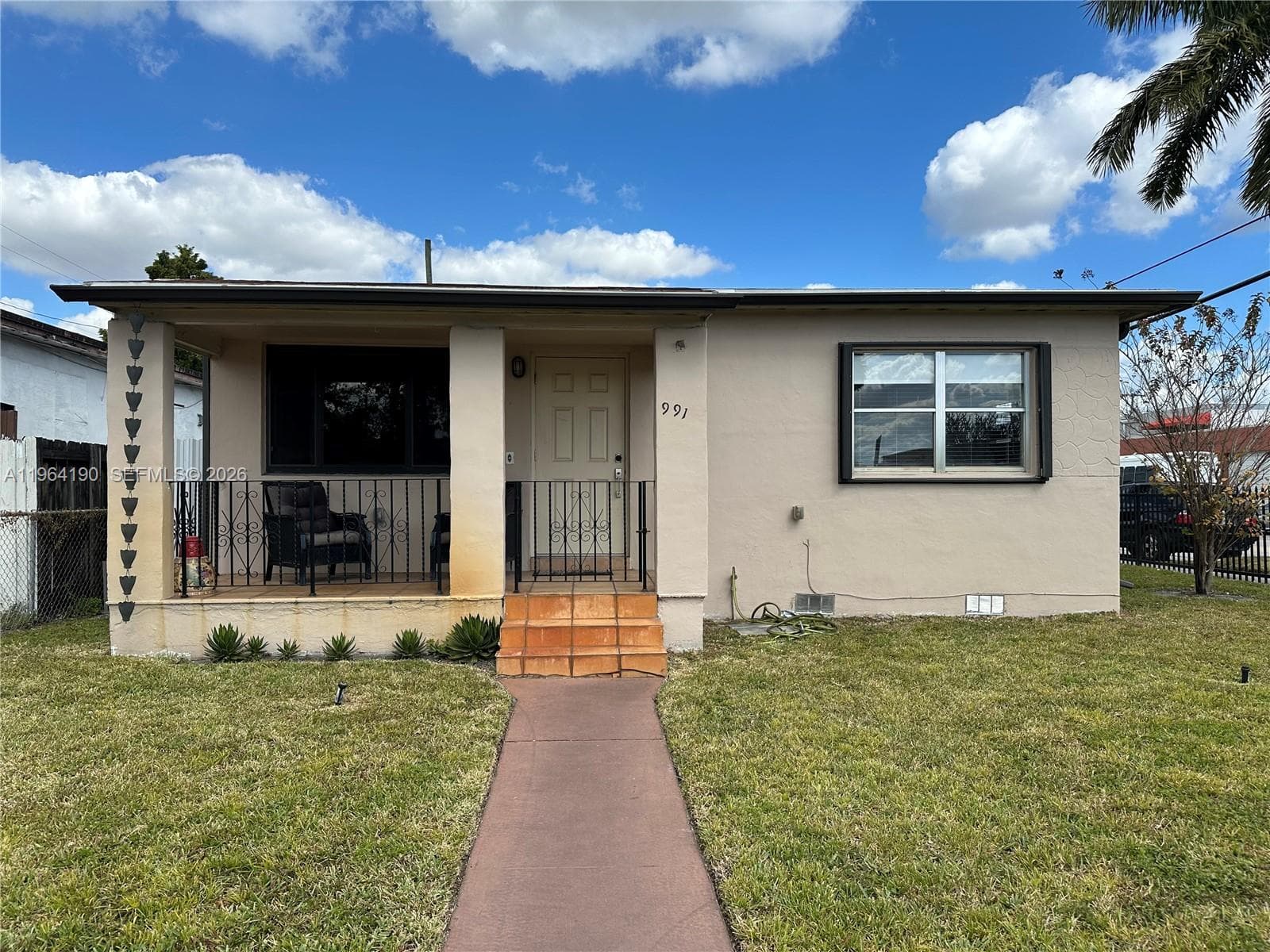 991 E 47th St, Hialeah FL 33013 — 4