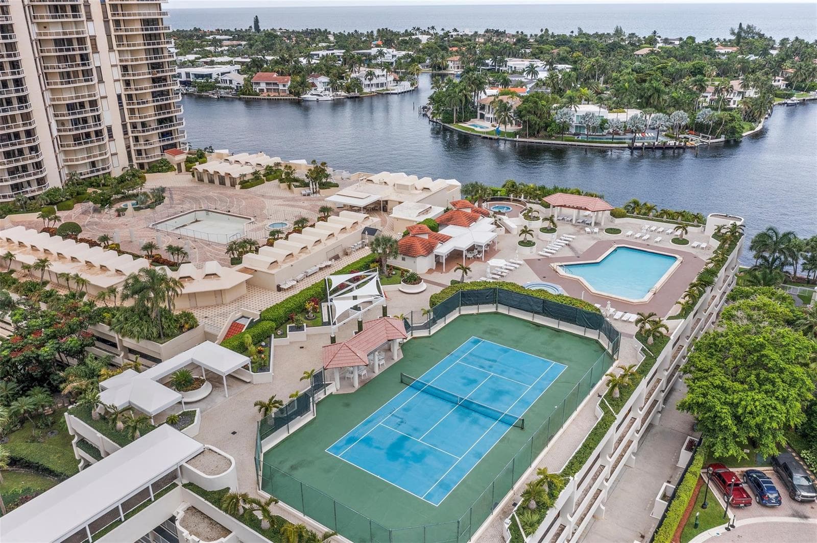 20185 E Country Club Drive # 901, Aventura FL 33180 — 36