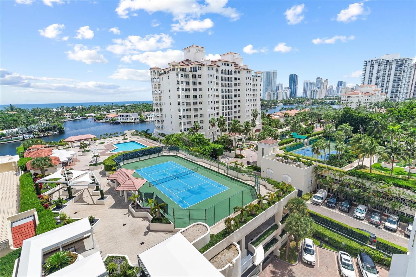 20185 E Country Club Drive # 901, Aventura FL 33180 — 44