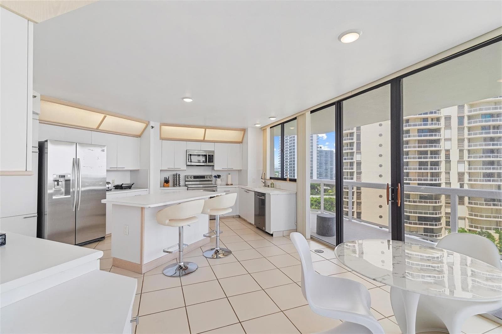 20185 E Country Club Drive # 901, Aventura FL 33180 — 21