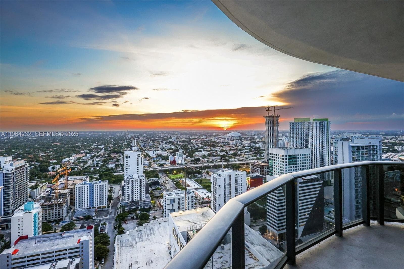55 SW 9th St # 3906, Miami FL 33130 — 16