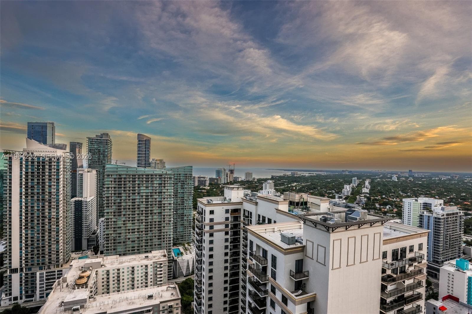 55 SW 9th St # 3906, Miami FL 33130 — 10