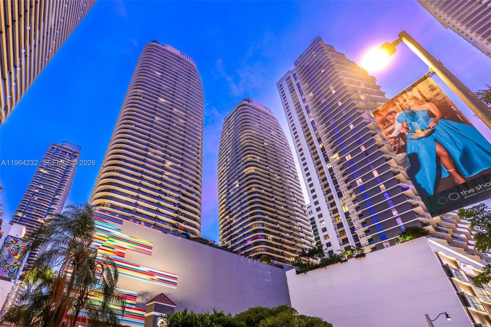 55 SW 9th St # 3906, Miami FL 33130 — 42