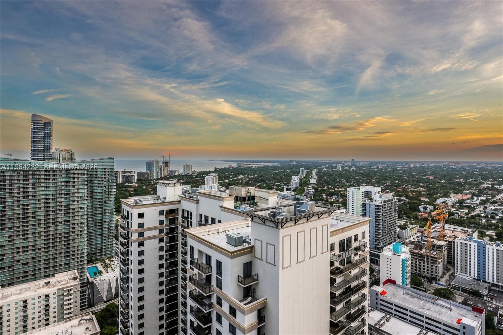 55 SW 9th St # 3906, Miami FL 33130 — 8