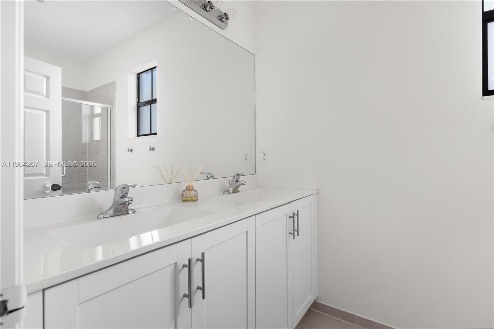 3419 W 105th Pl, Hialeah FL 33018 — 23
