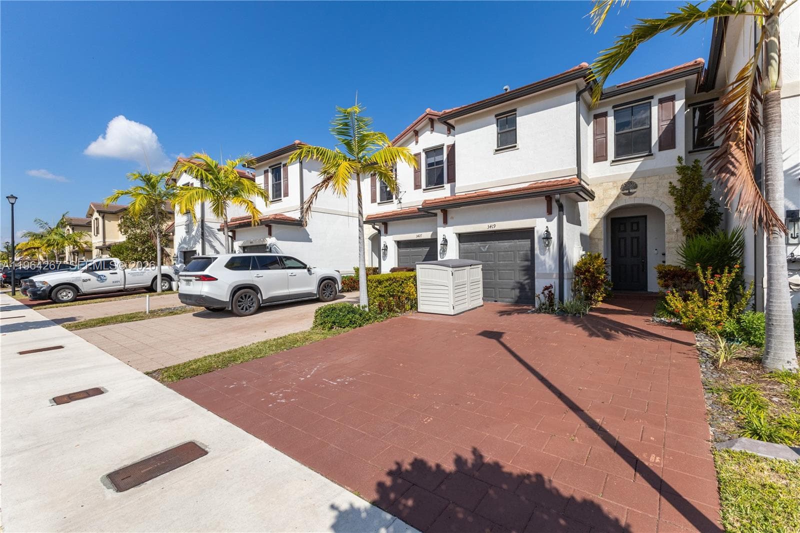 3419 W 105th Pl, Hialeah FL 33018 — 2
