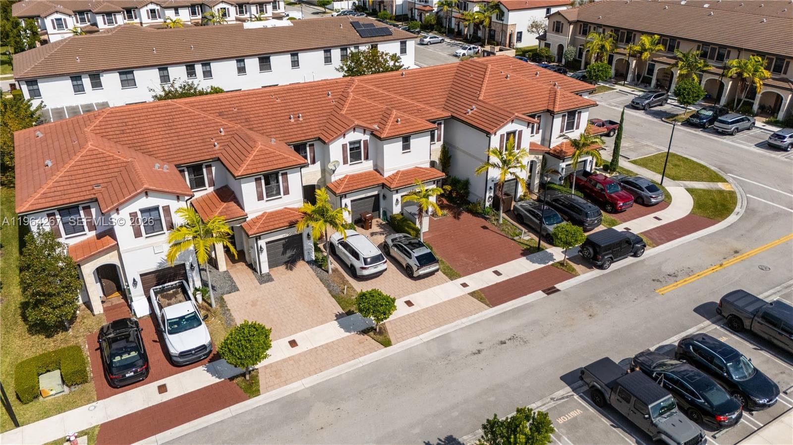 3419 W 105th Pl, Hialeah FL 33018 — 6