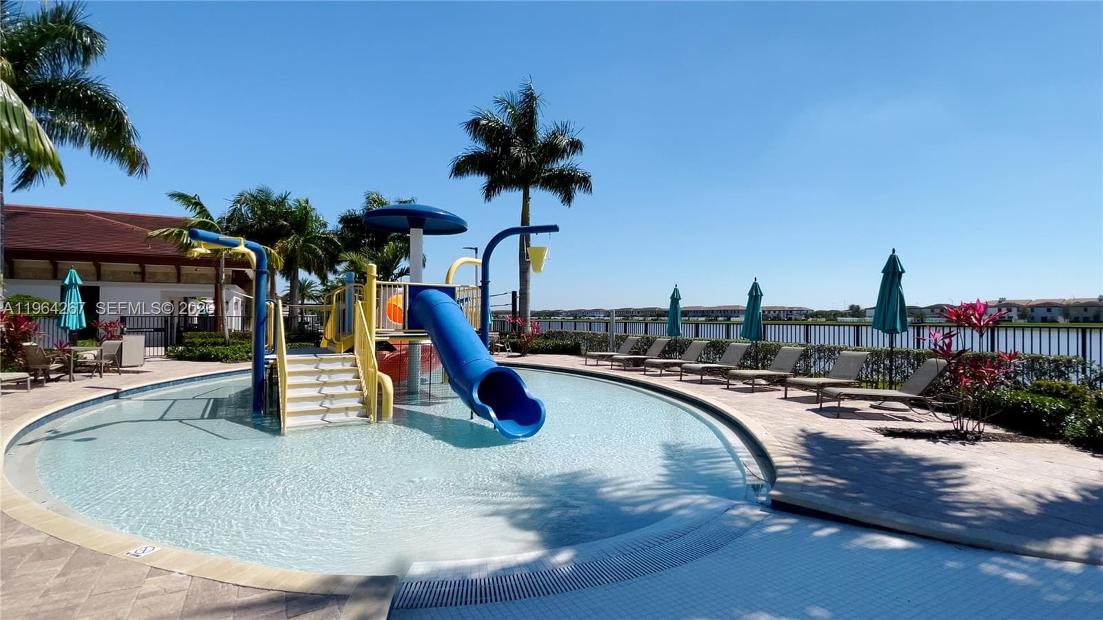 3419 W 105th Pl, Hialeah FL 33018 — 56