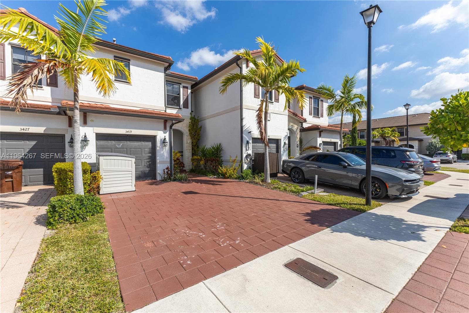 3419 W 105th Pl, Hialeah FL 33018 — 3