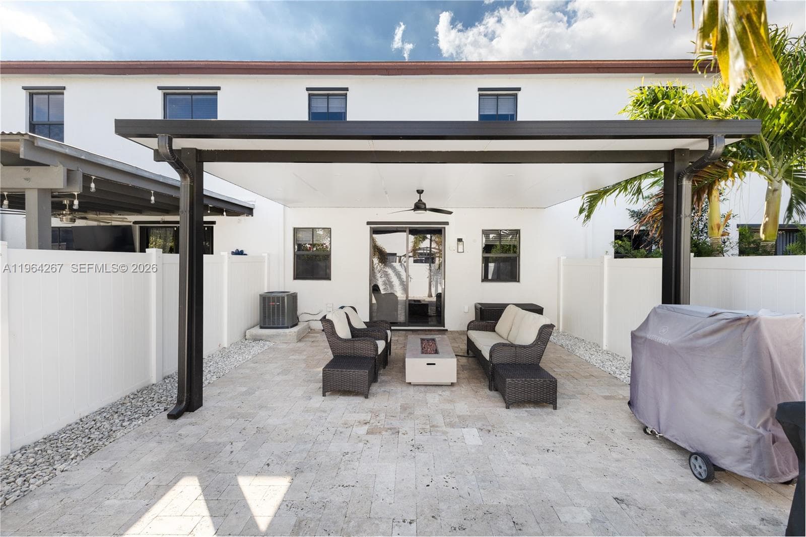 3419 W 105th Pl, Hialeah FL 33018 — 34