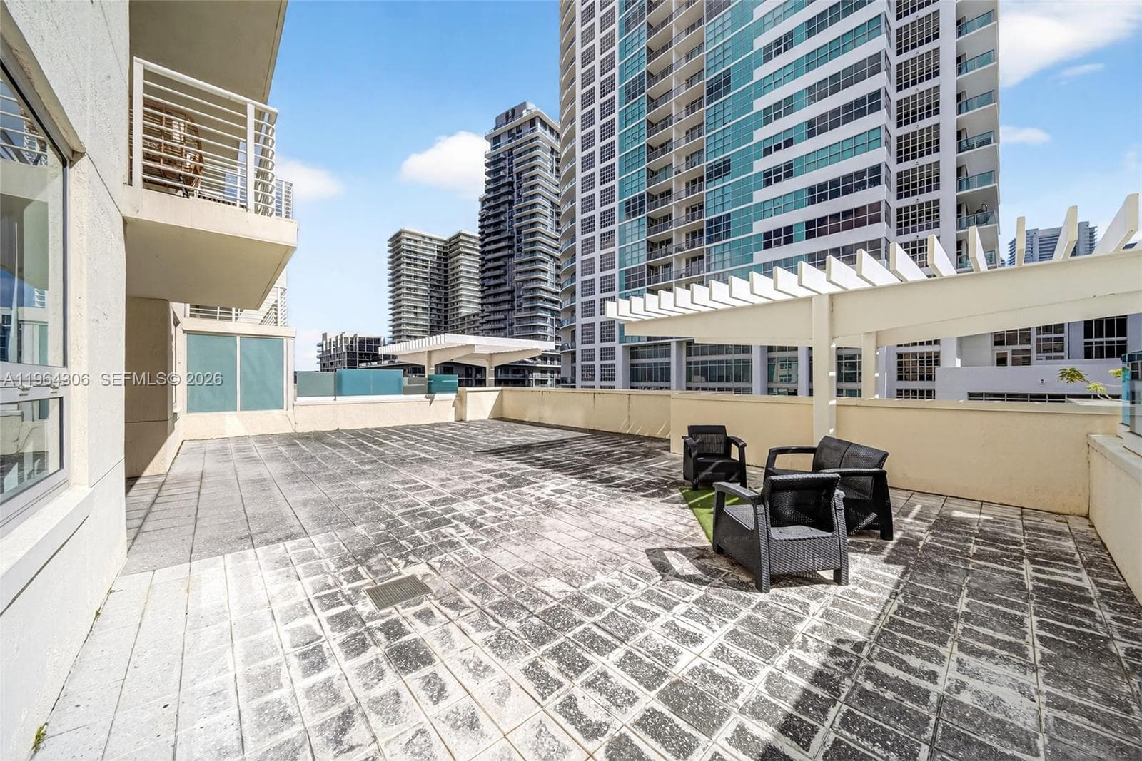 3250 NE 1st Ave # 502, Miami FL 33137 — 28