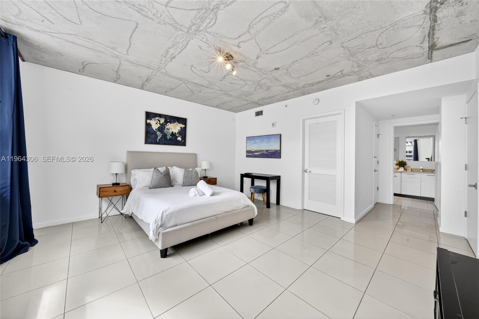 3250 NE 1st Ave # 502, Miami FL 33137 — 14