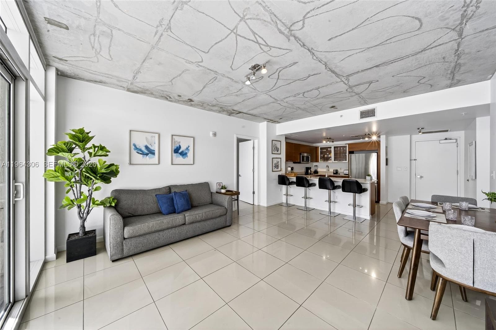 3250 NE 1st Ave # 502, Miami FL 33137 — 11